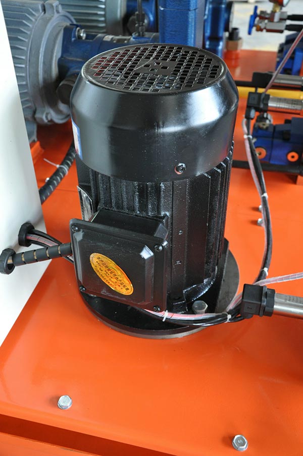 2.2KW超高壓機組，連接徑向RK泵，噪音低，升壓穩定